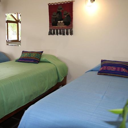 La Posada Del Quinde Otavalo Buitenkant foto