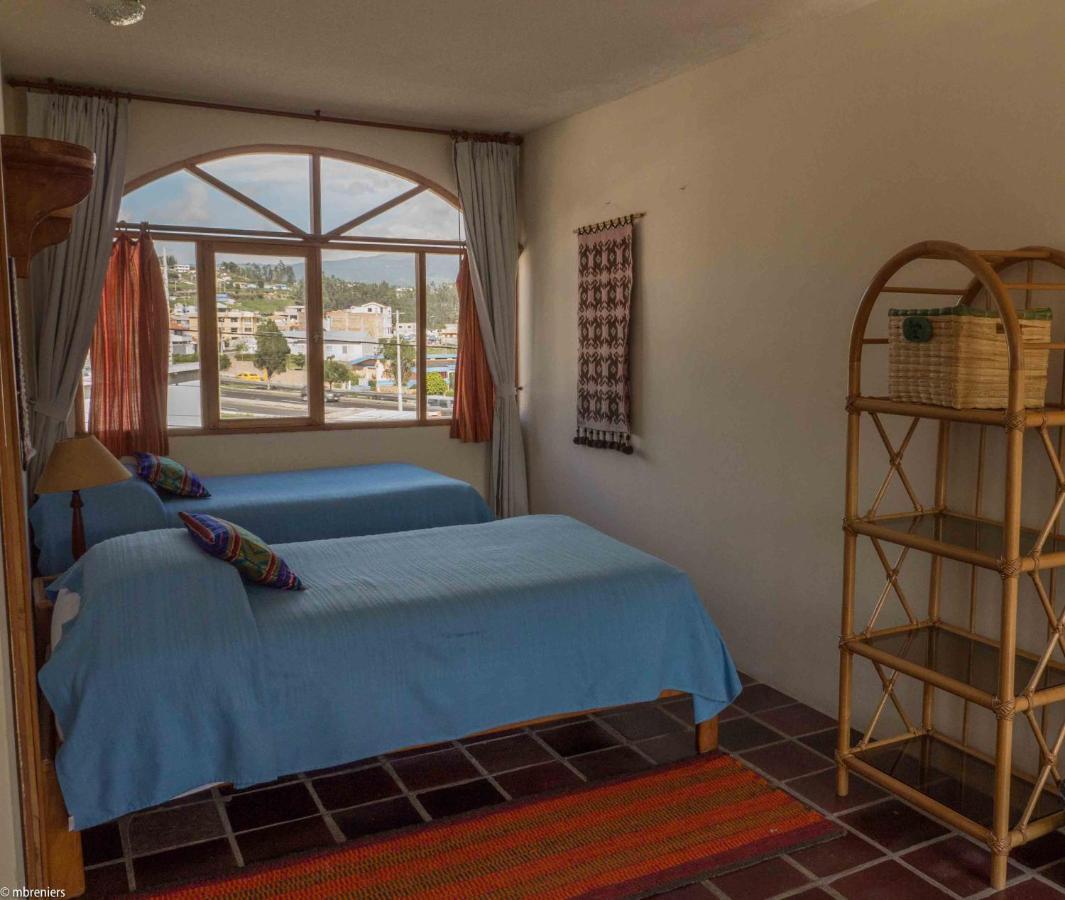 La Posada Del Quinde Otavalo Buitenkant foto