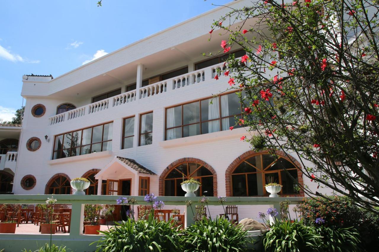 La Posada Del Quinde Otavalo Buitenkant foto